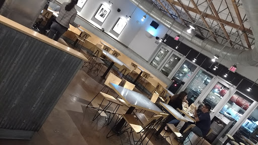 Mexican Restaurant «Chipotle Mexican Grill», reviews and photos, 501 N State College Blvd, Fullerton, CA 92831, USA