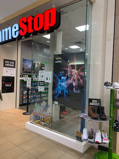 Video Game Store «GameStop», reviews and photos, 5555 Youngstown Warren Rd STE 295, Niles, OH 44446, USA