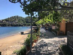 Sklithri beach'in fotoğrafı kirli temizlik seviyesi ile