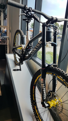 Canyon Bicycles USA image
