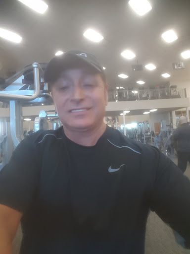 Gym «LA Fitness», reviews and photos, 201 Ogden Falls Blvd, Oswego, IL 60543, USA