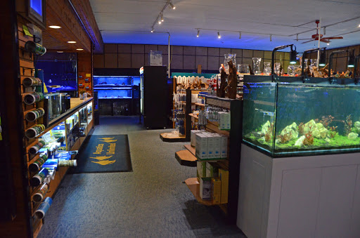 Aquarium Shop «Aquatics Unlimited / Aquatic Realmz», reviews and photos, 3550 S 108th St, Greenfield, WI 53228, USA