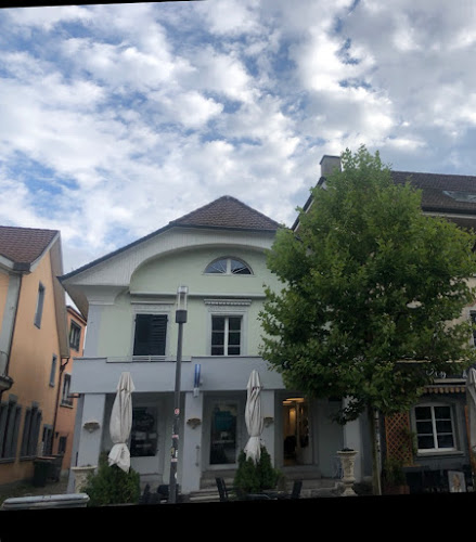 Rezensionen über Coiffeur Fragale in Solothurn - Friseursalon