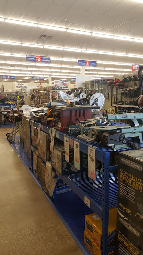Hardware Store «Harbor Freight Tools», reviews and photos, 323 E Merritt Island Causeway, Merritt Island, FL 32952, USA
