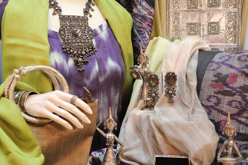 Boutique «Amrapali Boutique», reviews and photos, 2056 NW Aloclek Dr #305, Hillsboro, OR 97124, USA