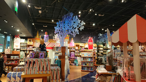 Toy Store «Disney Store», reviews and photos, 4400 Sharon Rd, Charlotte, NC 28211, USA