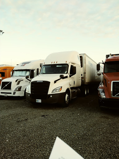 Truck Stop «Pioneer Villa Truck Plaza Inc», reviews and photos, 33180 OR-228, Halsey, OR 97348, USA