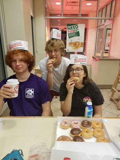 Bakery «Krispy Kreme Doughnuts», reviews and photos, 201 N Veterans Pkwy, Bloomington, IL 61704, USA