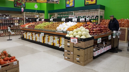 Grocery Store «Garden Fresh Market», reviews and photos, 400 Townline Rd, Mundelein, IL 60060, USA