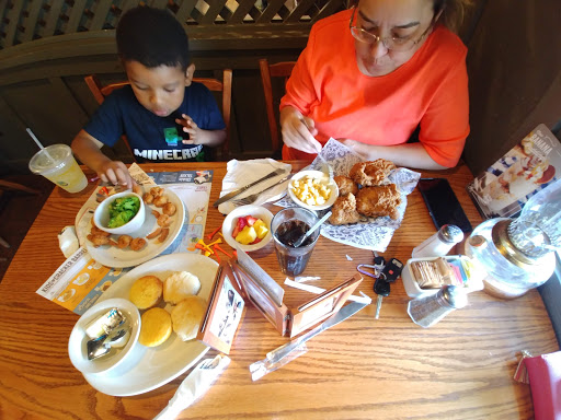 American Restaurant «Cracker Barrel Old Country Store», reviews and photos, 3701 Elmsley Ct, Greensboro, NC 27406, USA