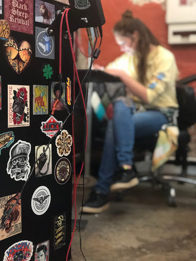 Tattoo Shop «Ironclad Tattoo Gallery», reviews and photos, 194 N 2nd Ave, Saltillo, MS 38866, USA