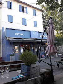 Extérieur du Hotel Restaurant à LACAUNE-LES-BAINS - A La Maison - n°17