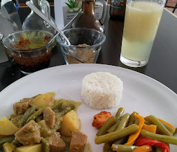 Comedor Vegetariano Hare Krishna photo