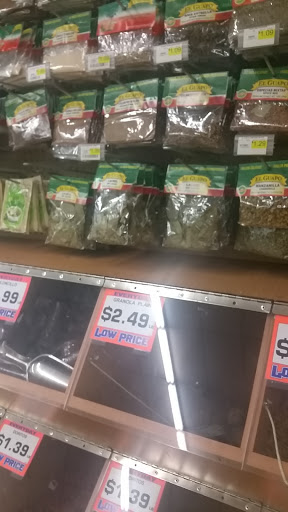 Grocery Store «Valley Marketplace Simi Valley», reviews and photos, 1117 E Los Angeles Ave, Simi Valley, CA 93065, USA