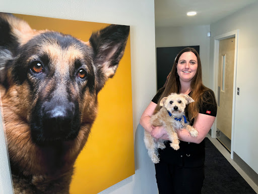 Central Oregon Animal Hospital image