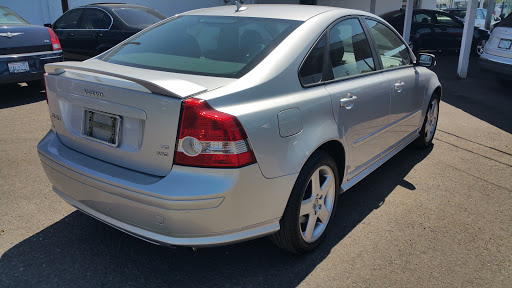 Used Car Dealer «PDX Used Cars», reviews and photos, 1475 SE Tualatin Valley Hwy, Hillsboro, OR 97123, USA