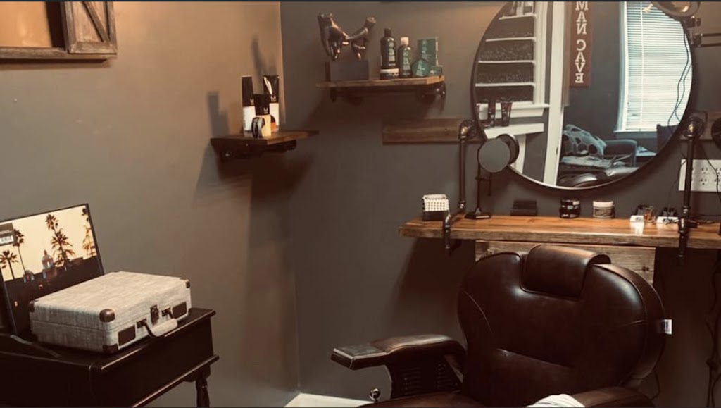 Hail Razors Barbershop 27534