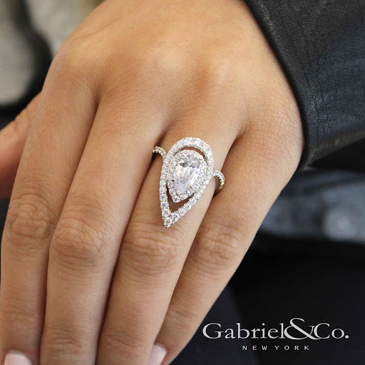 Diamond Dealer «Stephen Allen Jewelers», reviews and photos, 35 Maple St, East Longmeadow, MA 01028, USA