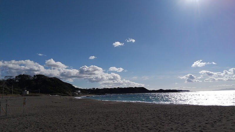 和田長浜県営無料駐車場 神奈川県横須賀市長井 公共駐車場 グルコミ