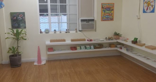 SMILES MONTESSORI CHILD CARE