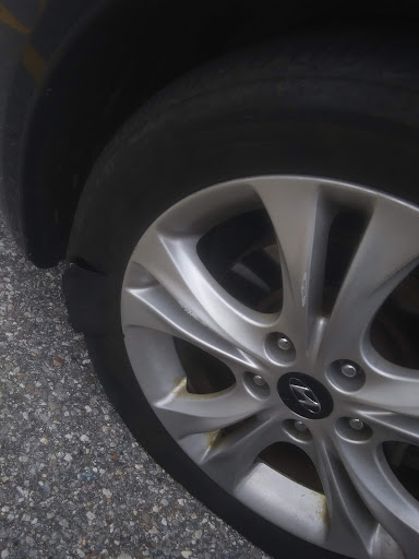 Auto Repair Shop «Monro Muffler Brake & Service», reviews and photos, 936 Central St, Franklin, NH 03235, USA