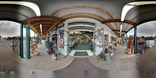 Pet Supply Store «Copper Creek Mercantile», reviews and photos, 4415 River Rd N, Keizer, OR 97303, USA