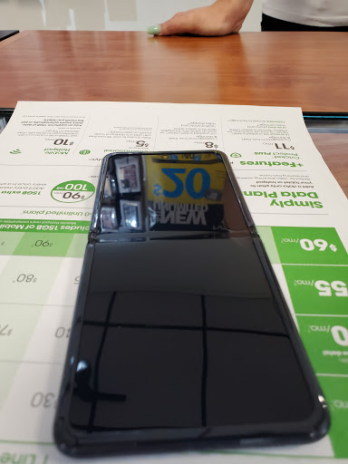 Cell Phone Store «Cell Phones For Less», reviews and photos, 3016 James St, Syracuse, NY 13206, USA