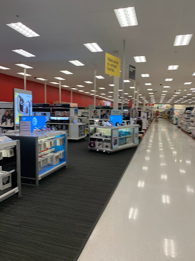 Department Store «Target», reviews and photos, 2401 Coulee Rd, Hudson, WI 54016, USA