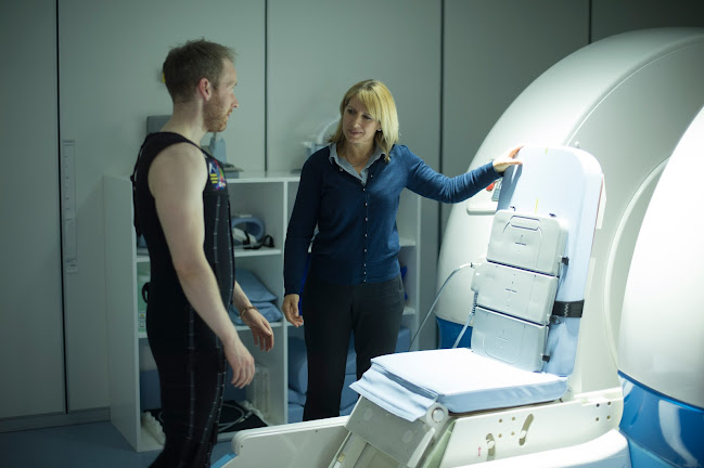 Comments and reviews of AECC University College Bournemouth Open Upright MRI