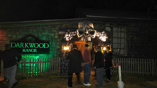 Haunted House «DarkWood Manor», reviews and photos, 104 N Hawksbill St, Luray, VA 22835, USA