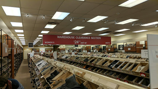 Shoe Store «Clarks Bostonian Outlet», reviews and photos, 30 Center Square, Hanover, PA 17331, USA