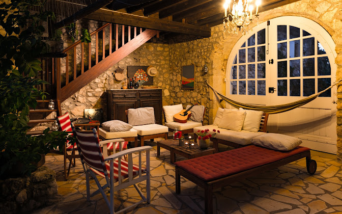 Photo Lodge La Croix du Grès 26230 Valaurie