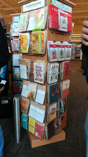 Grocery Store «Lunds & Byerlys», reviews and photos, 115 10th St E, St Paul, MN 55101, USA