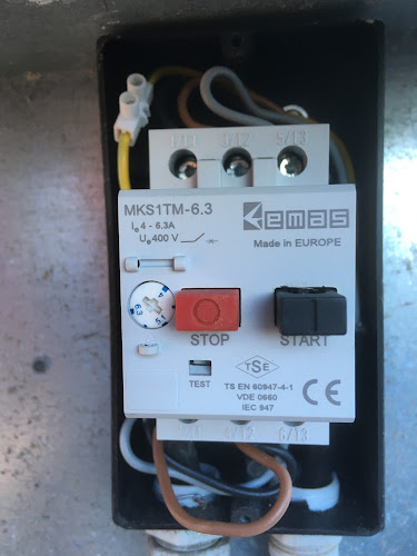 ΘΑΝΑΣΟΥΔΑΣ ΑΘΑΝΑΣΙΟΣ - Κατάστημα ηλεκτρονικών ειδών