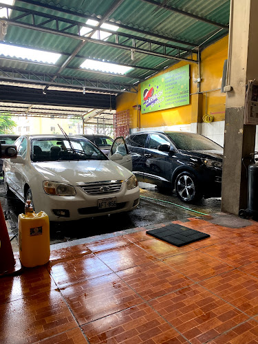 car wash el pollo - Guayaquil