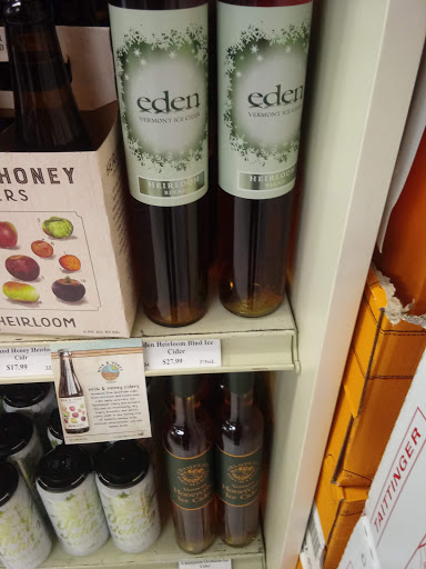 State Liquor Store «NH Liquor & Wine Outlet», reviews and photos, 234 White Mountain Hwy, Conway, NH 03818, USA