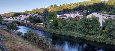 aire de services camping car à Bort-les-Orgues