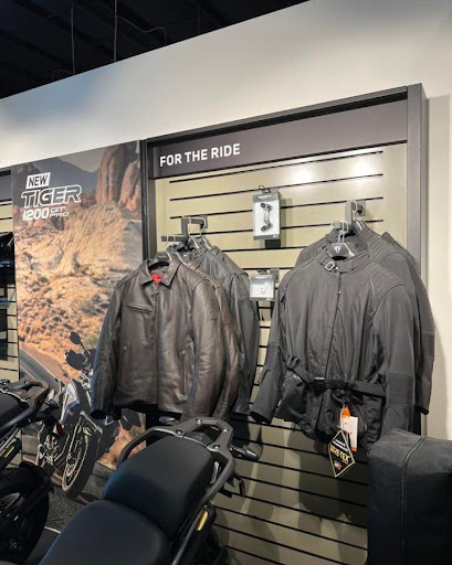 Motorcycle Dealer «BMW, Indian, and Slingshot Woodlands», reviews and photos, 198 Ed English Dr, Shenandoah, TX 77385, USA