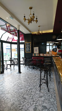 Atmosphère du Restaurant Café Au rond point (Rue lecourbe) à Paris - n°5