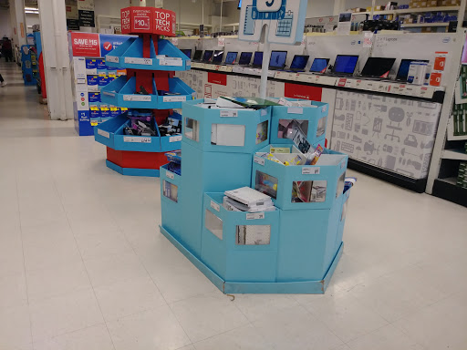 Office Supply Store «Office Depot», reviews and photos, 1933 Davis St #105, San Leandro, CA 94577, USA