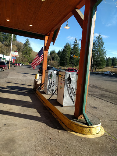 Grocery Store «Bakers General Store», reviews and photos, 44573 US-26, Seaside, OR 97138, USA