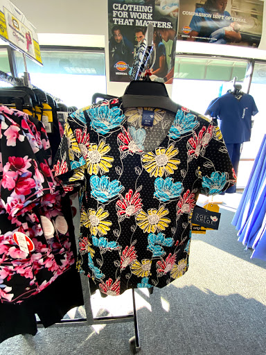 Uniform Store «Scrub Pro Uniforms & Gallo Clothing», reviews and photos, 78 Mountain Rd, Glen Burnie, MD 21060, USA
