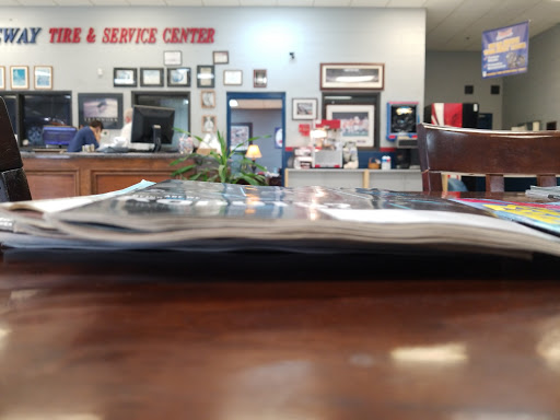 Tire Shop «Gateway Tire & Service Center», reviews and photos, 407 S James Campbell Blvd, Columbia, TN 38401, USA
