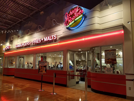 Shopping Mall «Great Lakes Crossing Outlets», reviews and photos, 4000 Baldwin Rd, Auburn Hills, MI 48326, USA