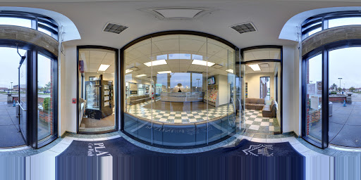 Car Wash «Platinum Car Wash & Lube Center», reviews and photos, 20 E Loop Rd, Wheaton, IL 60189, USA