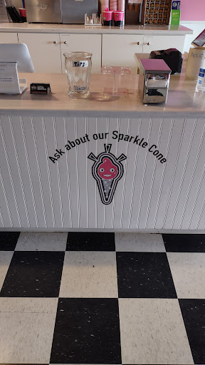 Toy Store «MOORE Toys & Gadgets», reviews and photos, 107 E Front St, Wheaton, IL 60187, USA