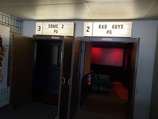 Movie Theater «Garrettsville Cinema», reviews and photos, 8001 State St, Garrettsville, OH 44231, USA