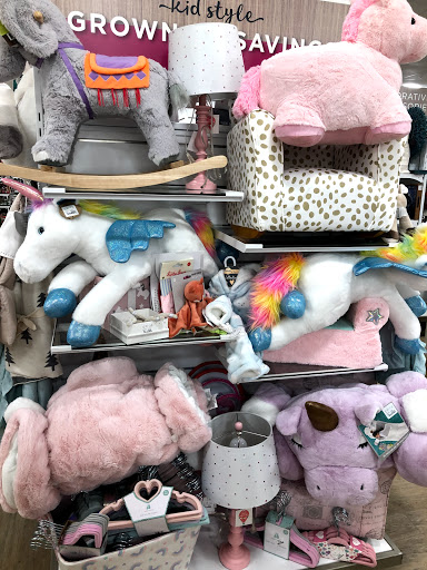 Home Goods Store «HomeGoods», reviews and photos, 7937 113th St, Seminole, FL 33772, USA