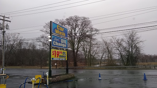 Car Wash «Splash Car Wash and Oil Change», reviews and photos, 2 Boston Post Rd, West Haven, CT 06516, USA