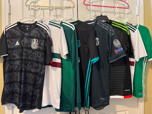 Sporting Goods Store «Soccer Mundial Sporting Goods», reviews and photos, 5805 S Gessner Rd, Houston, TX 77036, USA